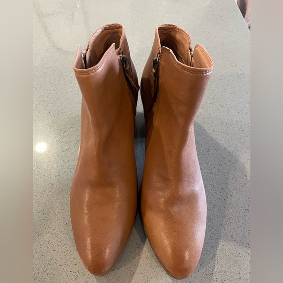 Frye Judith Zip Bootie size 9.5 - Picture 2 of 12